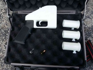 Чертежы, файлы и 3d модели пистолета Liberator из 3d принтера